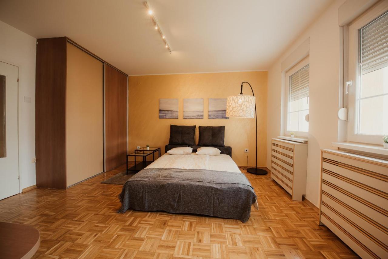 Mb Apartments Novi Sad Exterior photo
